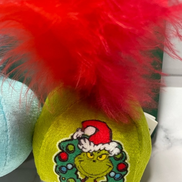 Grinch CAT Nip Toy Set - Picture 4 of 4